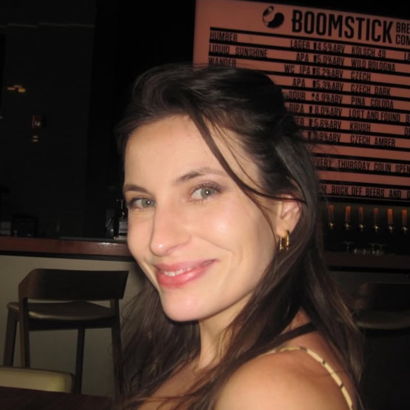 Emily's Closet - Picture 1 of 1